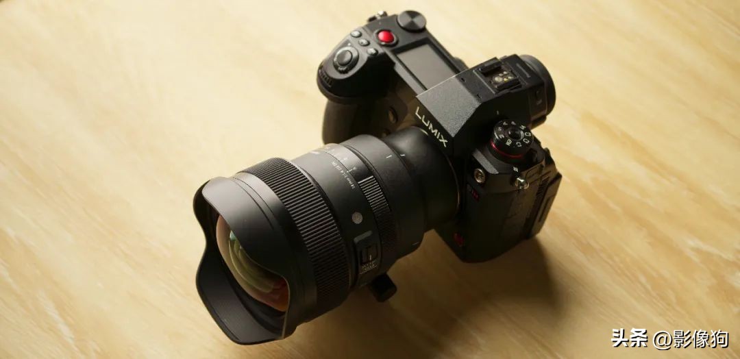 适马14-24mmf2.8镜头,适马14mm对比索尼14mm