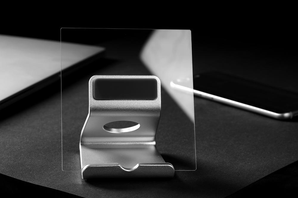 国产玄武岩玻璃手机屏幕,2019国产手机玻璃屏防砸不烂