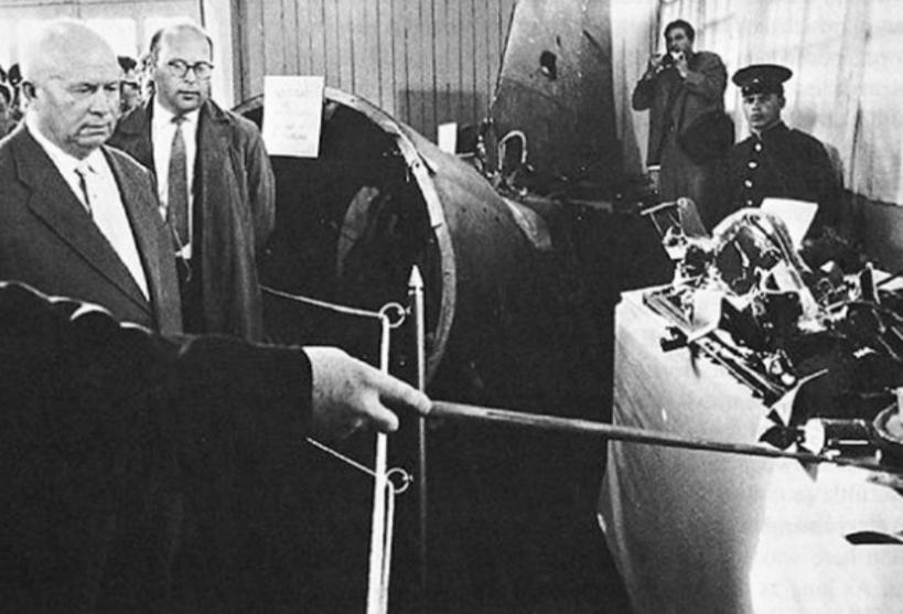 苏联红场阅兵u2侦察机,红场阅兵打下美国侦察机