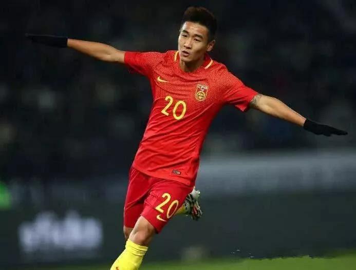 被钉耻辱柱,被钉上耻辱柱视频