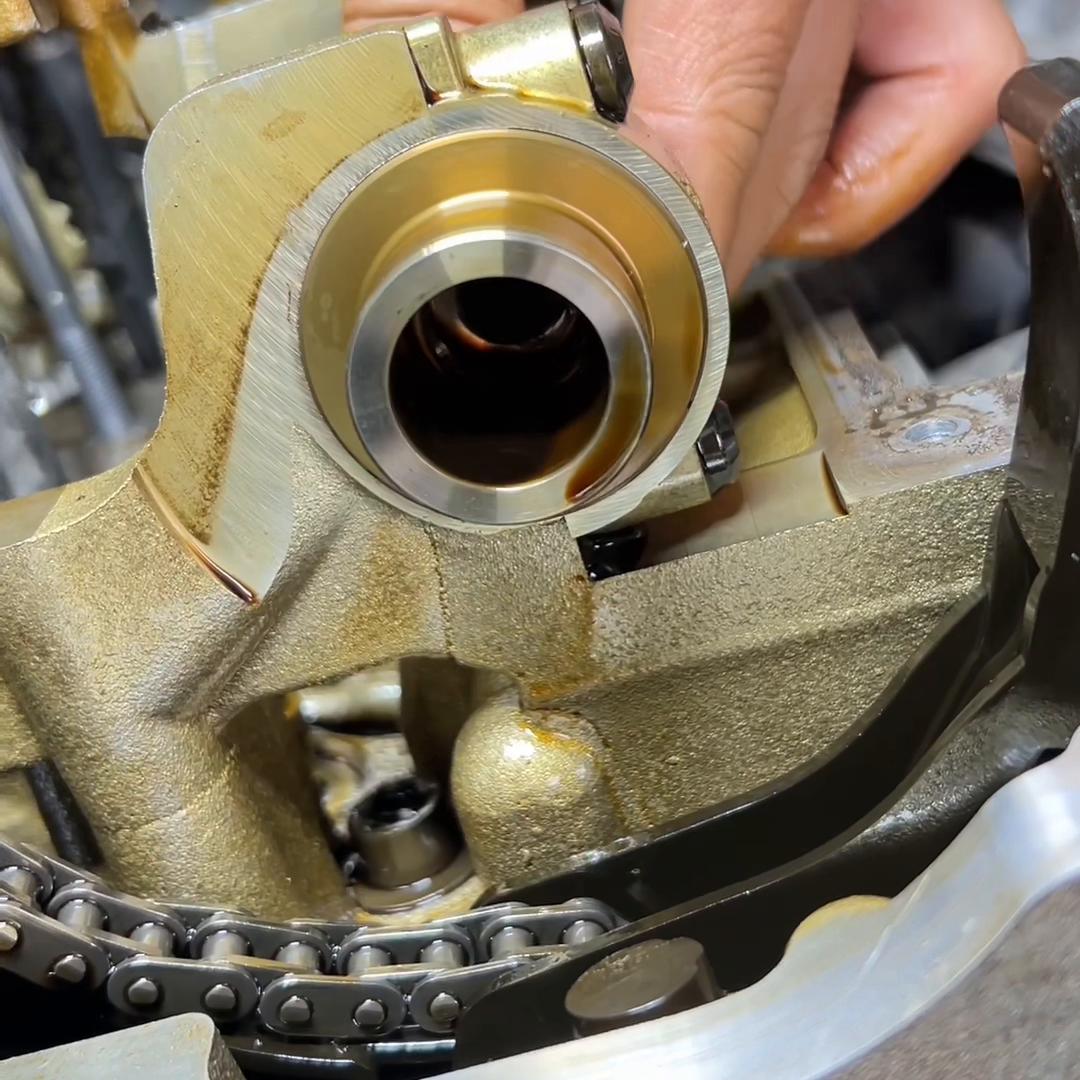 奥迪宝马烧机油为啥奔驰不烧机油,宝马b48tu烧机油宝马官方解决方案