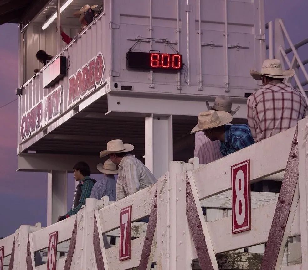 伤感朋友圈背景图,伤感朋友圈背景图片