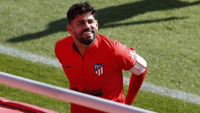 卡卡展现足坛第一人的风采,颜值巅峰的卡卡有多帅