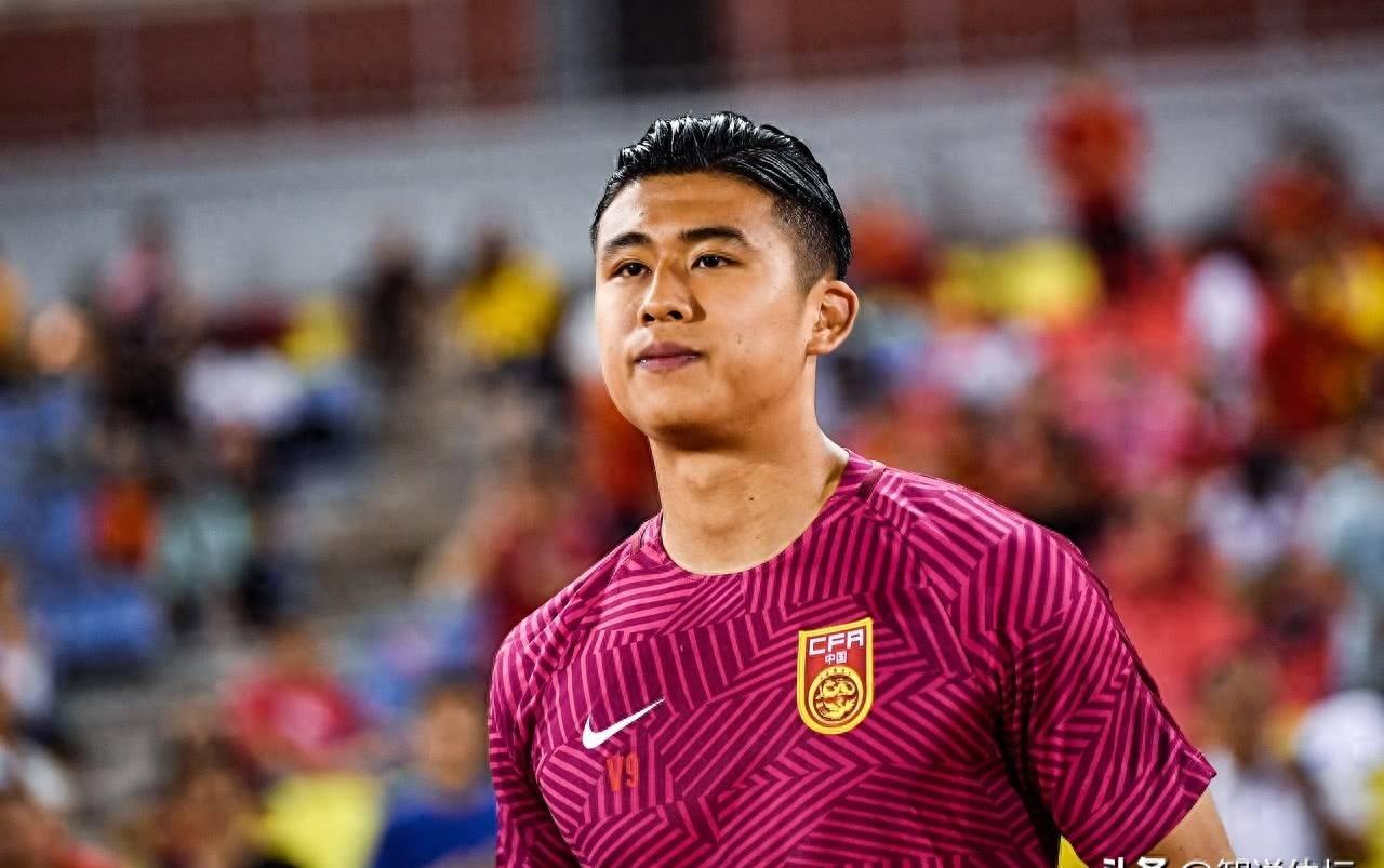 韦世豪和王大雷国足图片,韦世豪回鲁能王大雷