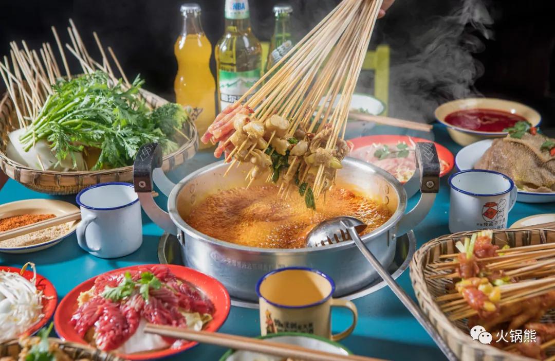 串串火锅加盟费一般多少,火锅串串和自助哪个利润大