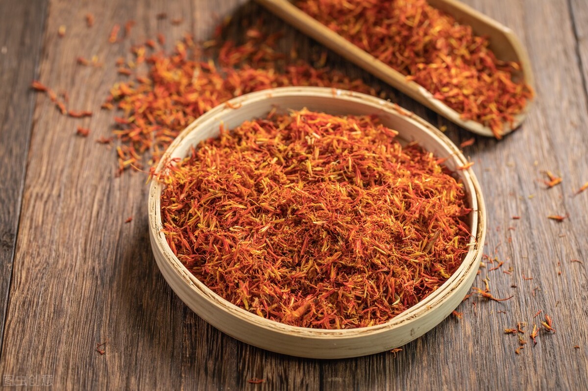 睾丸静脉曲张中医辨证,精索静脉曲张受凉血瘀吃什么药