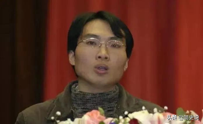 父亲绝症儿子离家出走,父亲精神病女儿12岁打工