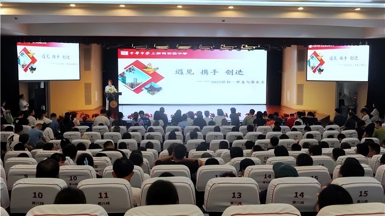 往届优秀毕业生对新生的寄语,优秀毕业生给学校寄语