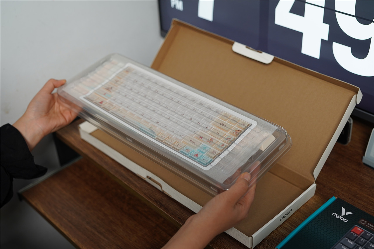 雷柏电竞专用键鼠套装,雷柏电竞游戏外设装备