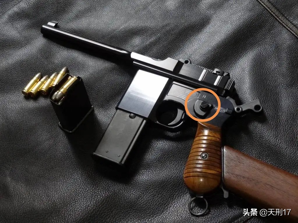 国府战前削减国产驳壳枪数量，西班牙人用白板盒子炮抢占市场