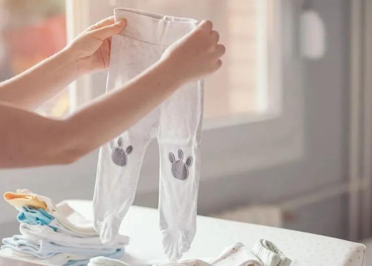 毒衣服致癌物超标20倍,央视曝光市场夺命衣服