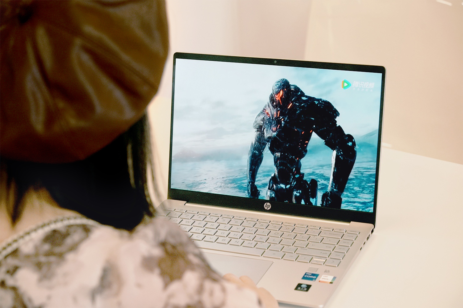 惠普星14pro进阶版高端金属轻薄本,惠普星14pro高能轻薄本