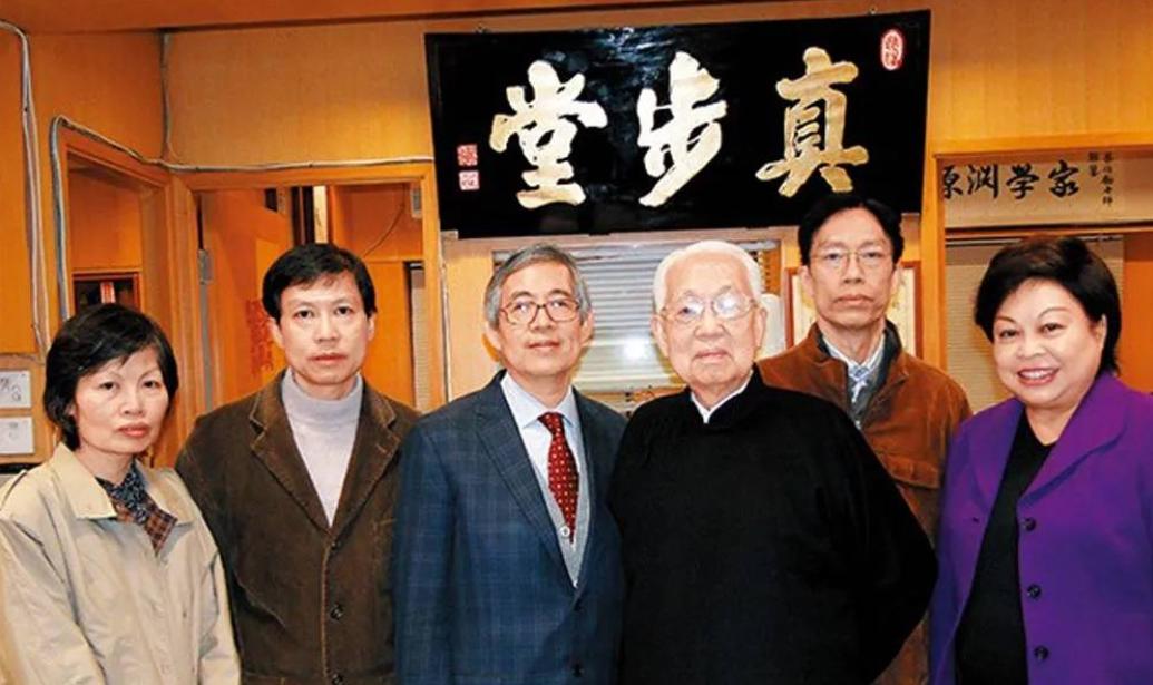 风水名家蔡伯励,著名风水师蔡伯励有钱无福