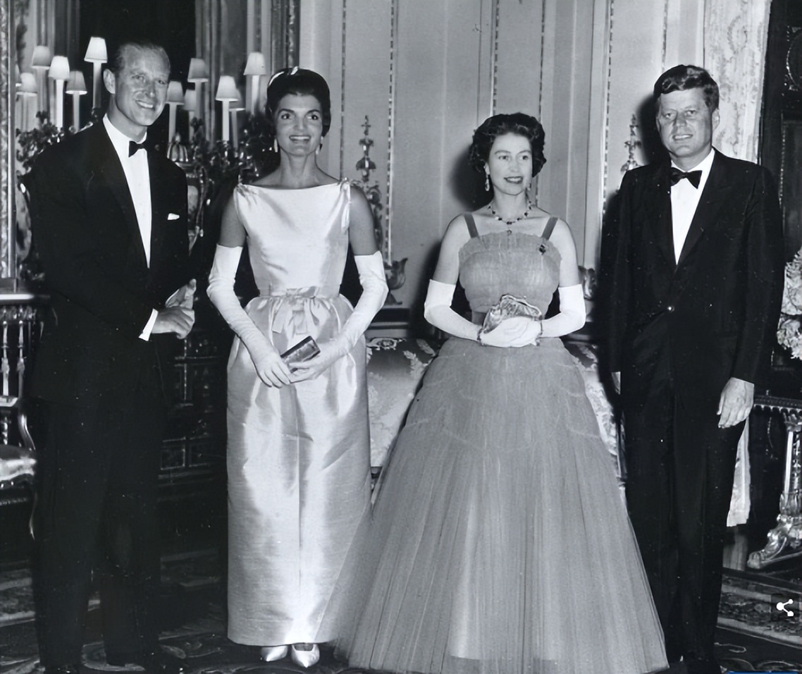 登基70周年！每年一张照片带你回顾女王的传奇人生