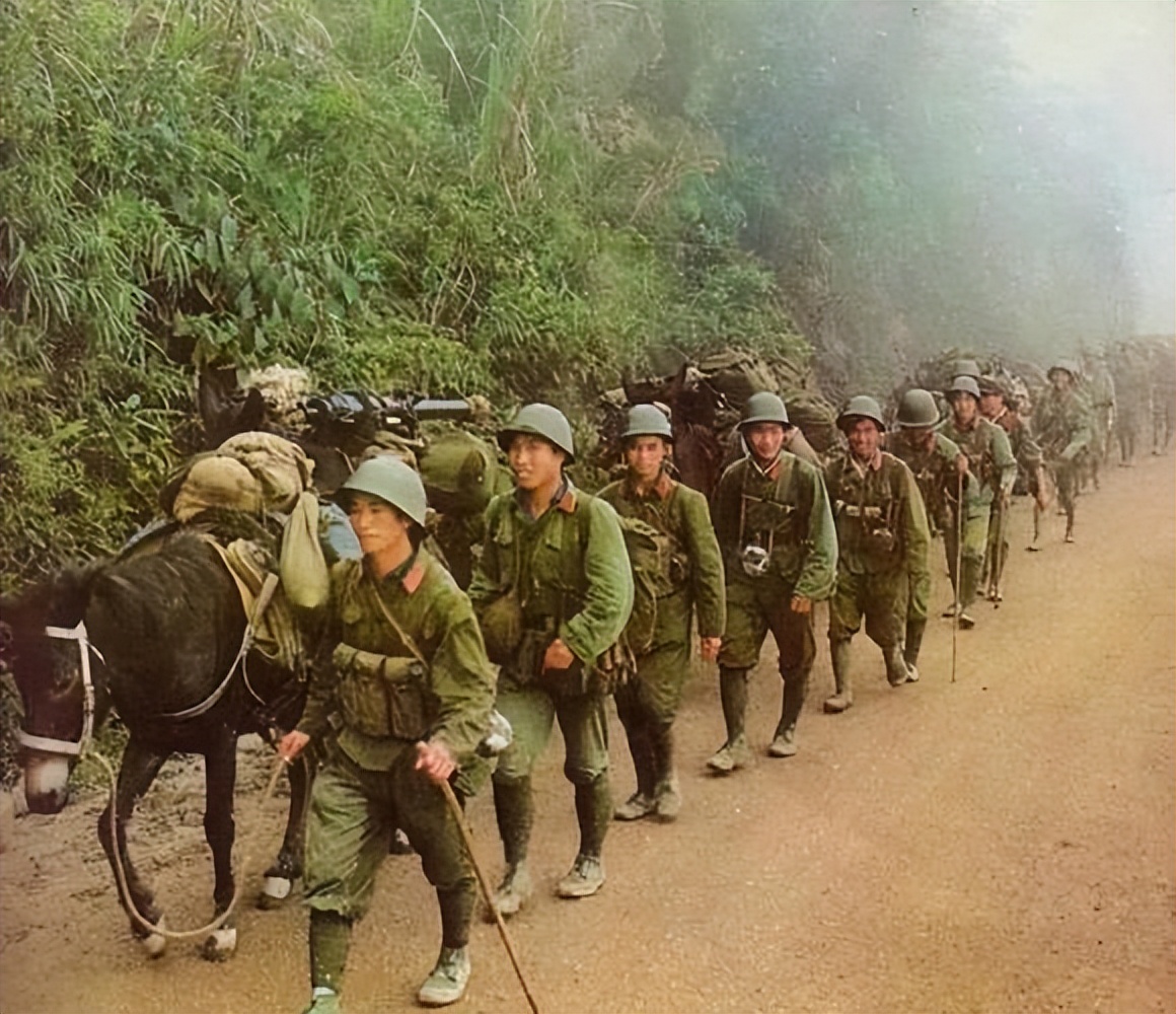 79年*世友许**用一个月击败越军，回国时满脸怒气，无人敢前去接机