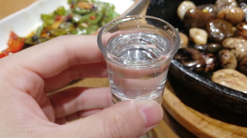 几十块牛栏山哪个酒最好喝,100元的牛栏山都是勾兑酒吗