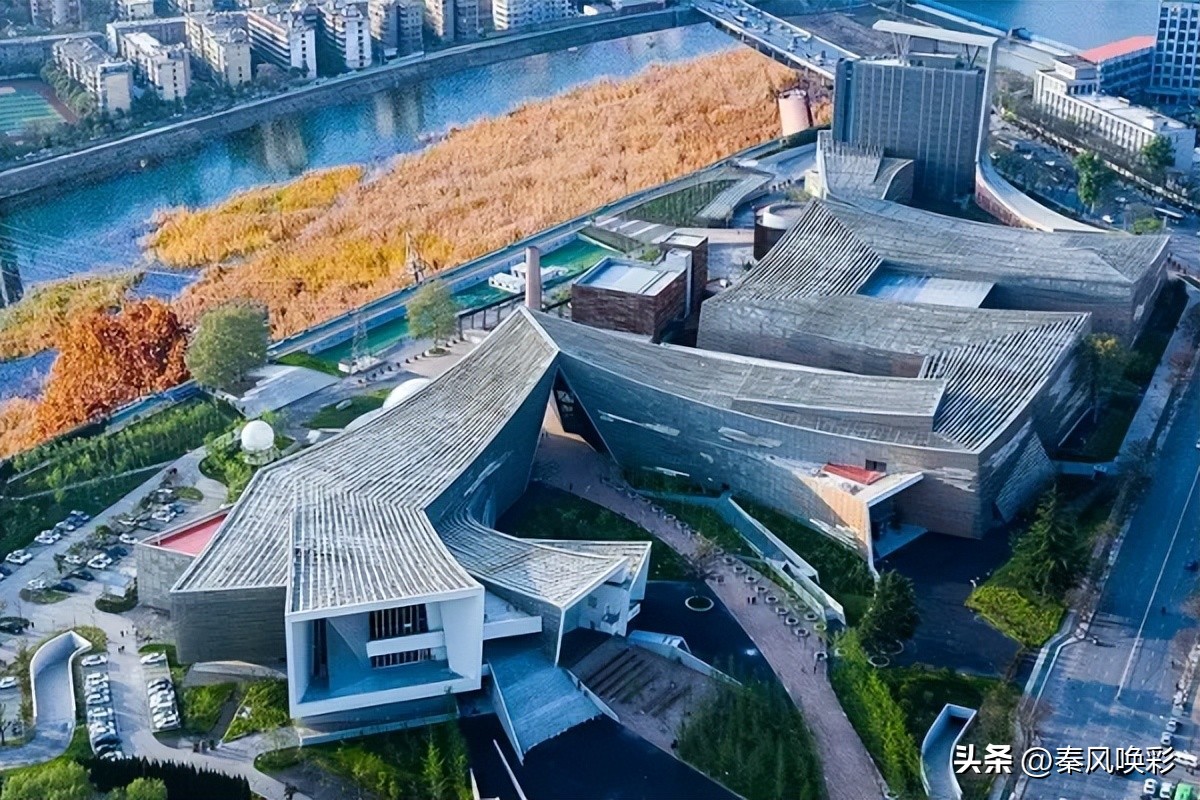 闲谝马营文/邹新社