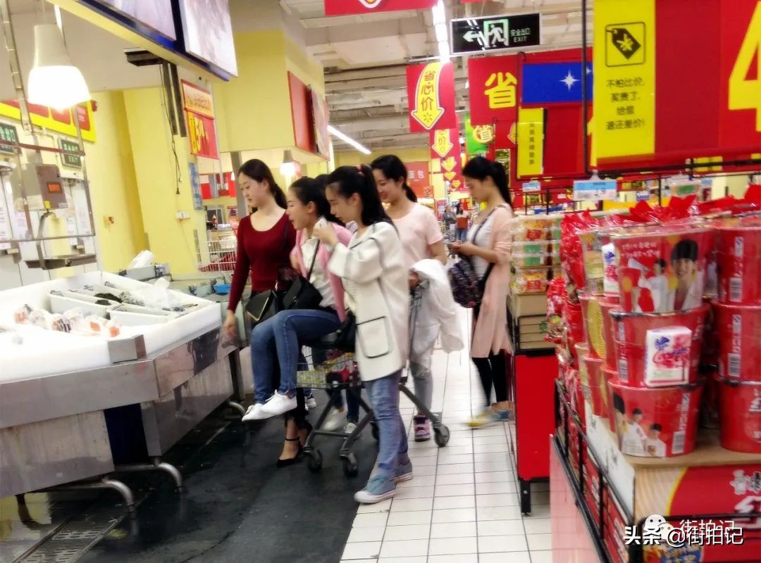 萍乡：从掀翻广场建沃尔玛，到沃尔玛宣布撤离，如今此处成空城