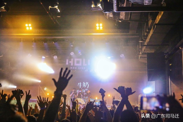 笑果文化杨天真,杨天真挖笑果文化