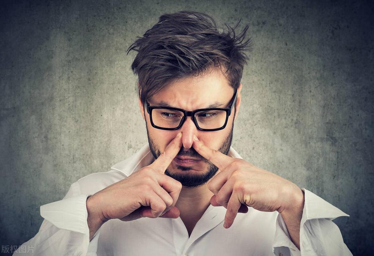 这三种臭屁可能是疾病的前兆,警惕出现这几种屁可能是疾病信号