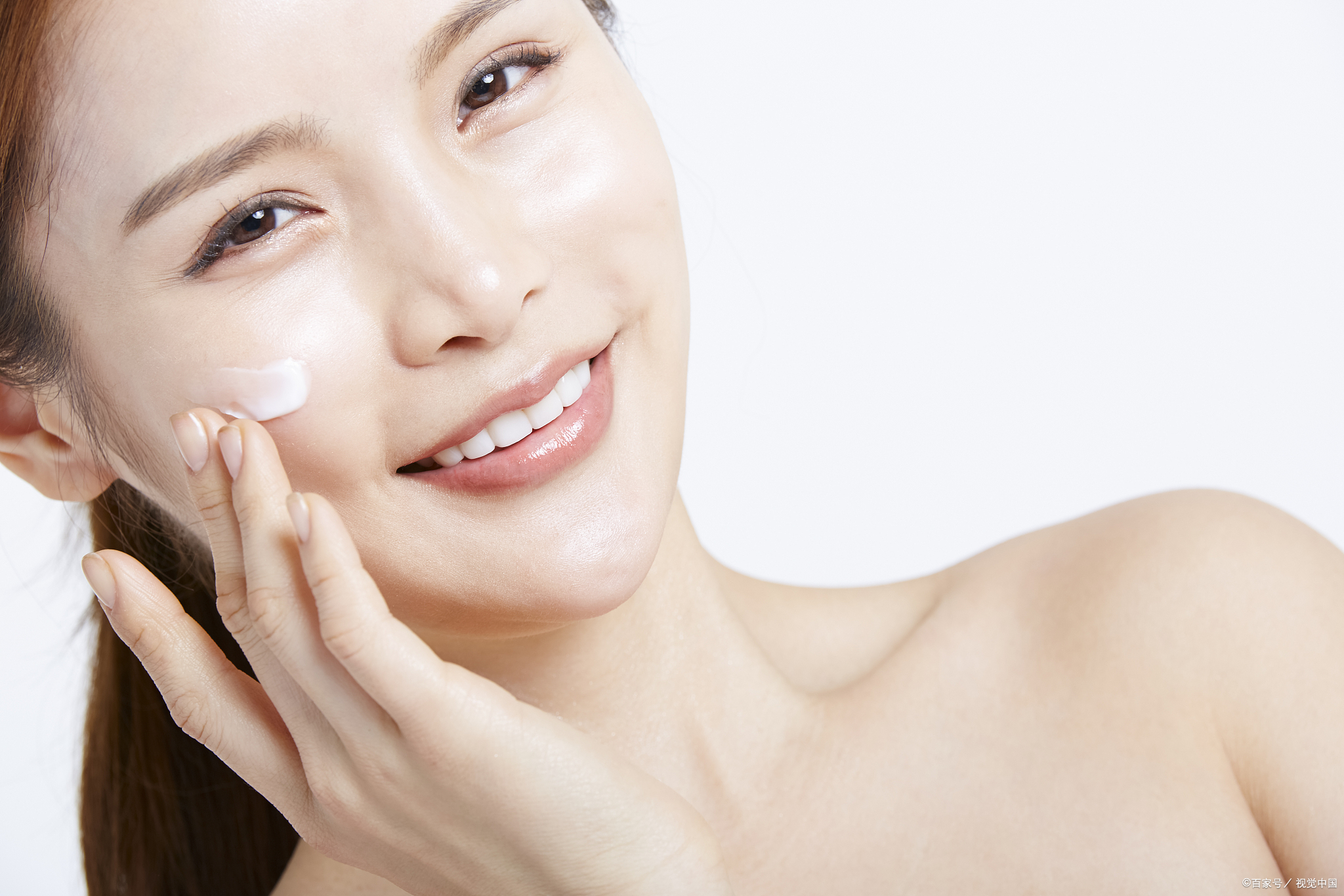 敏感肌肤补水最好的方法,敏感肌肤日常如何护理皮肤