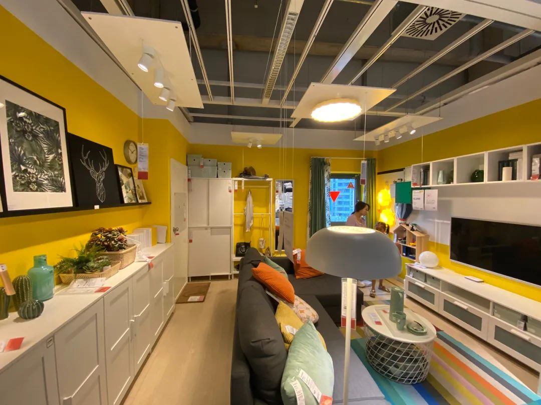 从中国区001号员工到全球高管，宜家“最强打工妹”辞职卖家具