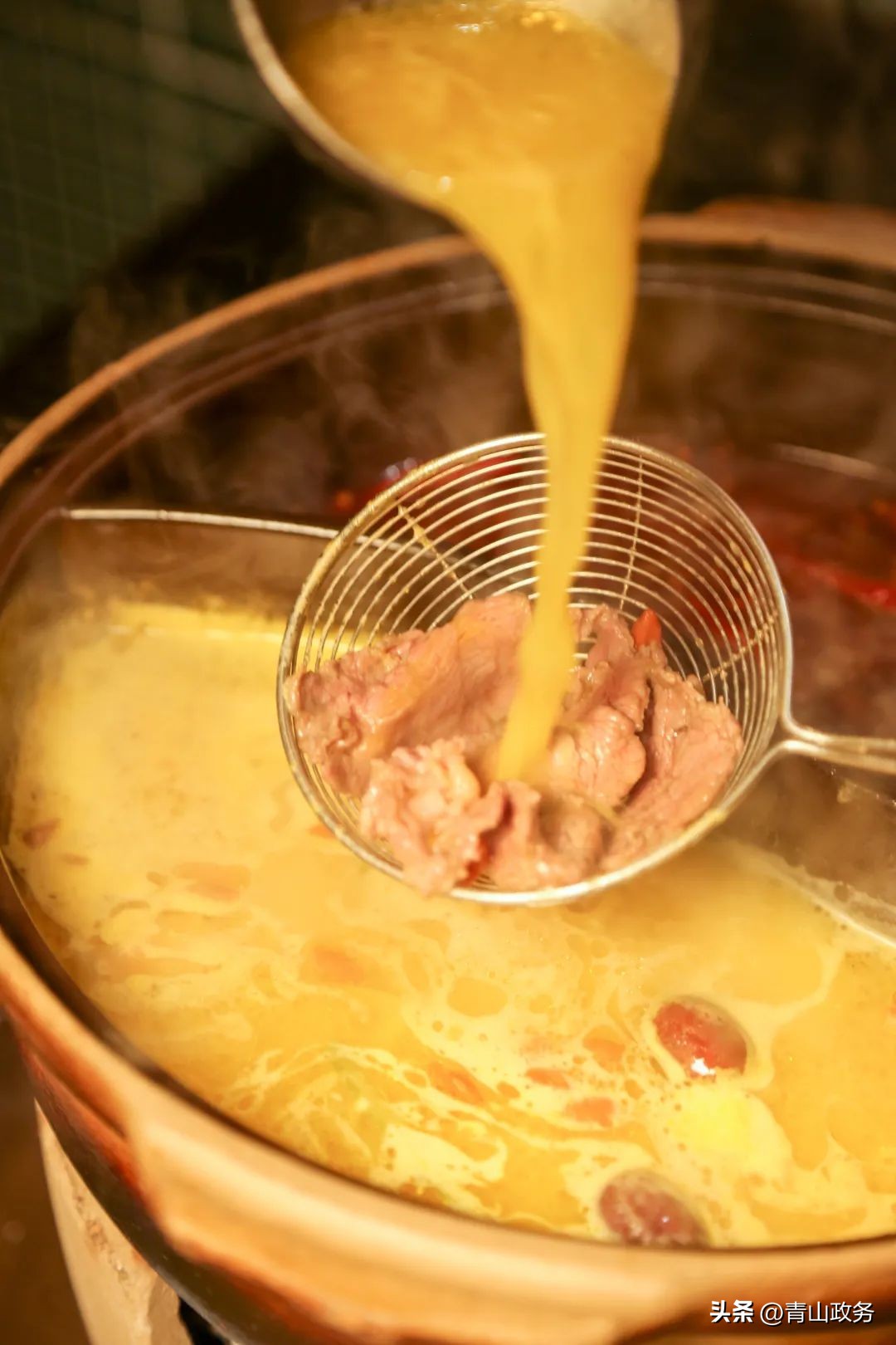 打卡恩施街｜在小马驹港式打边炉，组一个“朋克养生”局