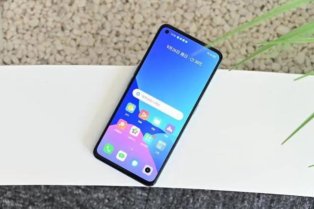 128g内存不够用置换什么手机合适,手机内存12gb变128gb