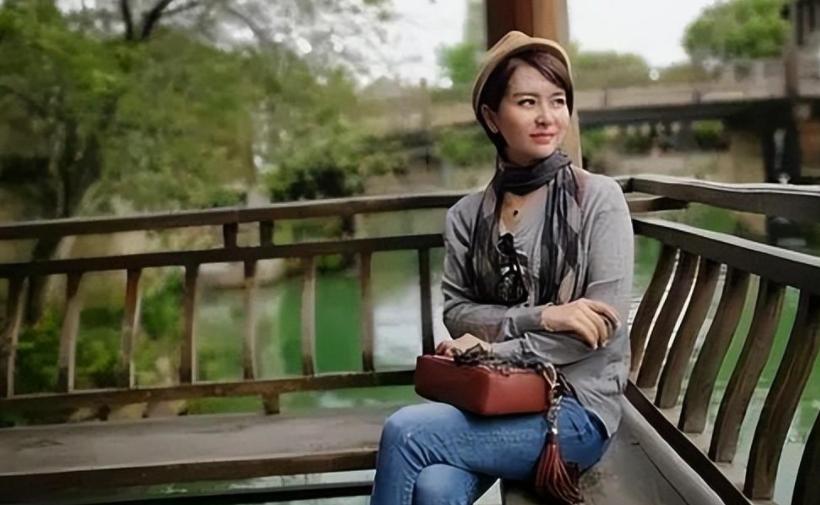 甘萍与黎兵,歌星甘萍的爱人黎兵今年多大岁数