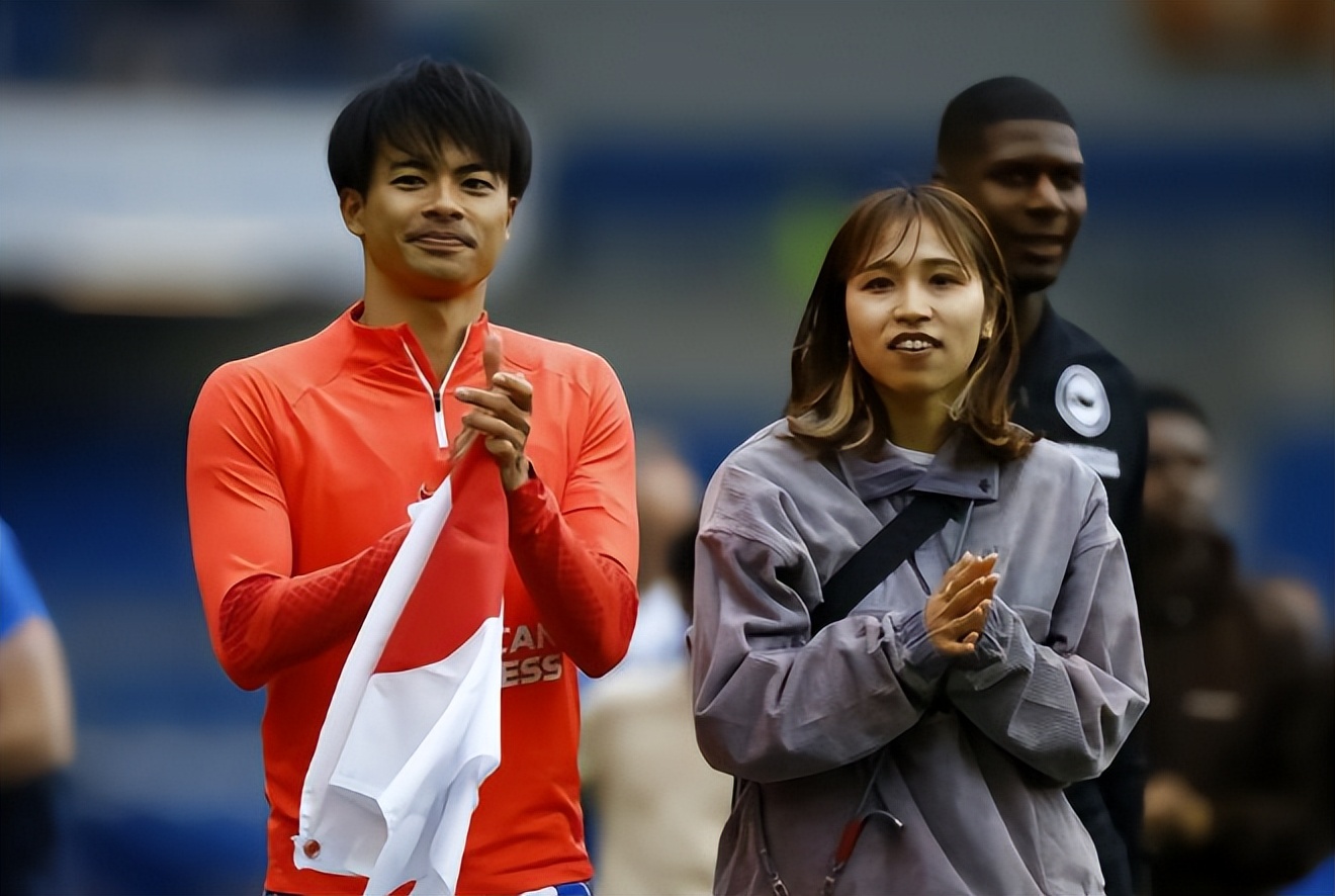 亚洲杯日本队最帅球员,日本队亚洲杯大名单身价