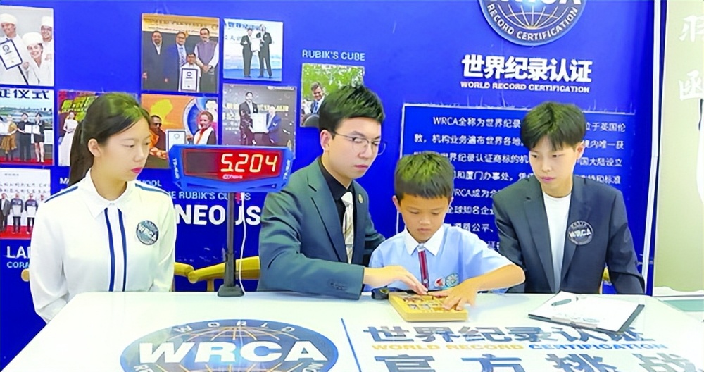 西安小伙半年打破华容道世界纪录,华容道15个世界纪录