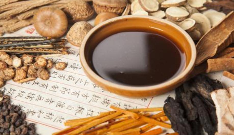 砂锅冰糖雪梨的正确做法润肺止咳,冰糖蜂蜜雪梨的正确做法润肺止咳