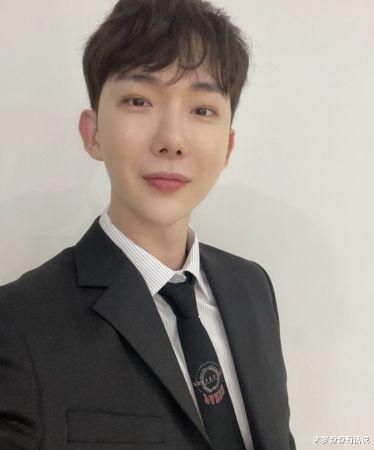 2am赵权,2am赵权近照