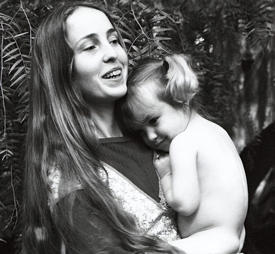 丽萨继承父亲乔布斯的遗产了吗,乔布斯留钱给女儿丽萨了吗