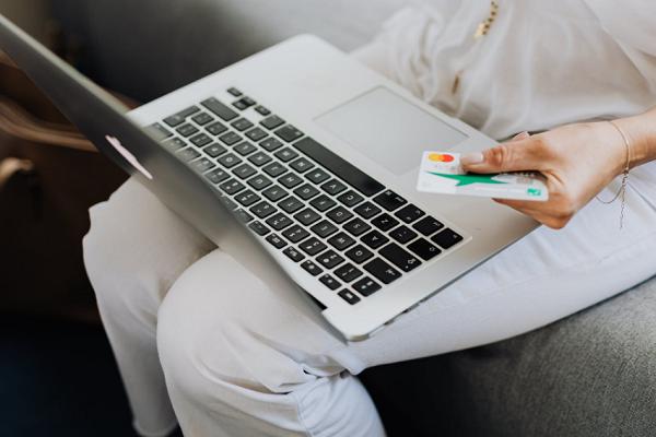 淘宝主图上的搭配怎么设置,pr制作淘宝主图视频教程