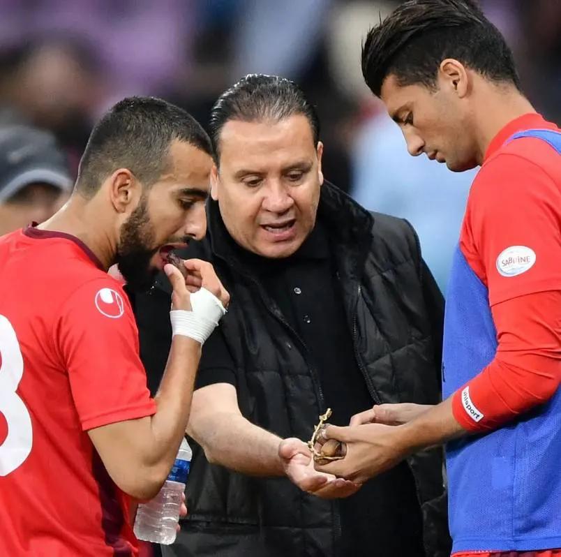 足球界的那些神仙球,足球运动员斋月