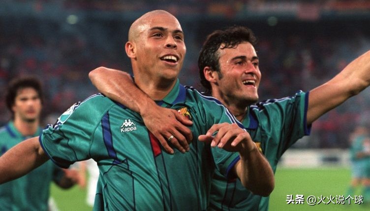 为皇马效力过的球星,06年皇马巴萨经典巨星球员