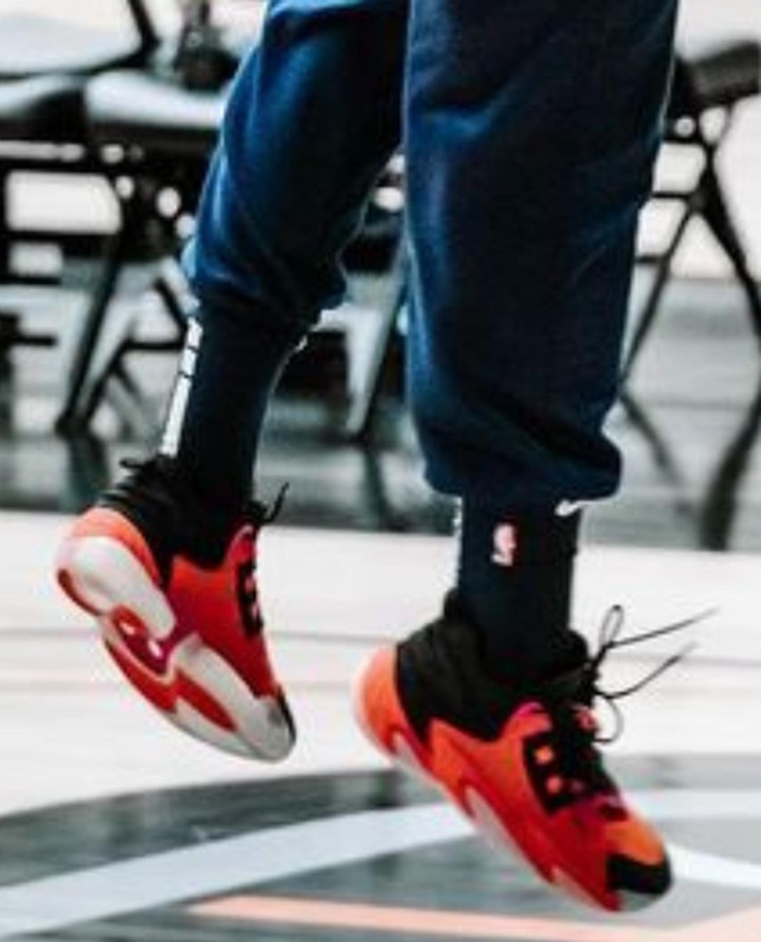 阿迪特雷杨2代战靴,特雷杨3代球鞋