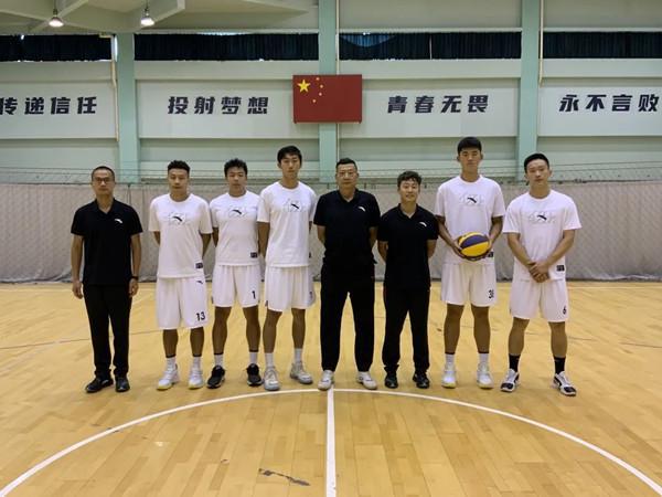 18年cba选秀大会名单,cba第一阶段上海男篮12人大名单