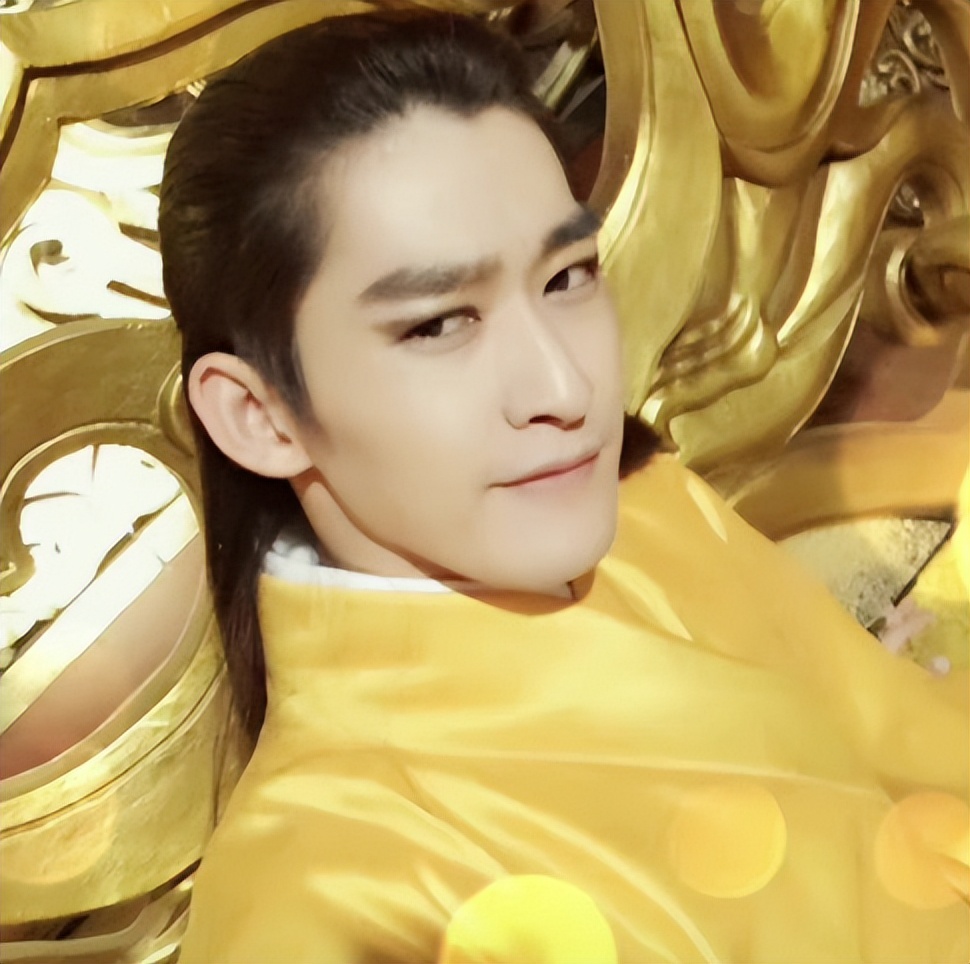 看完张翰做过的事，才知道他取代黄晓明，成为“油王”是众望所归