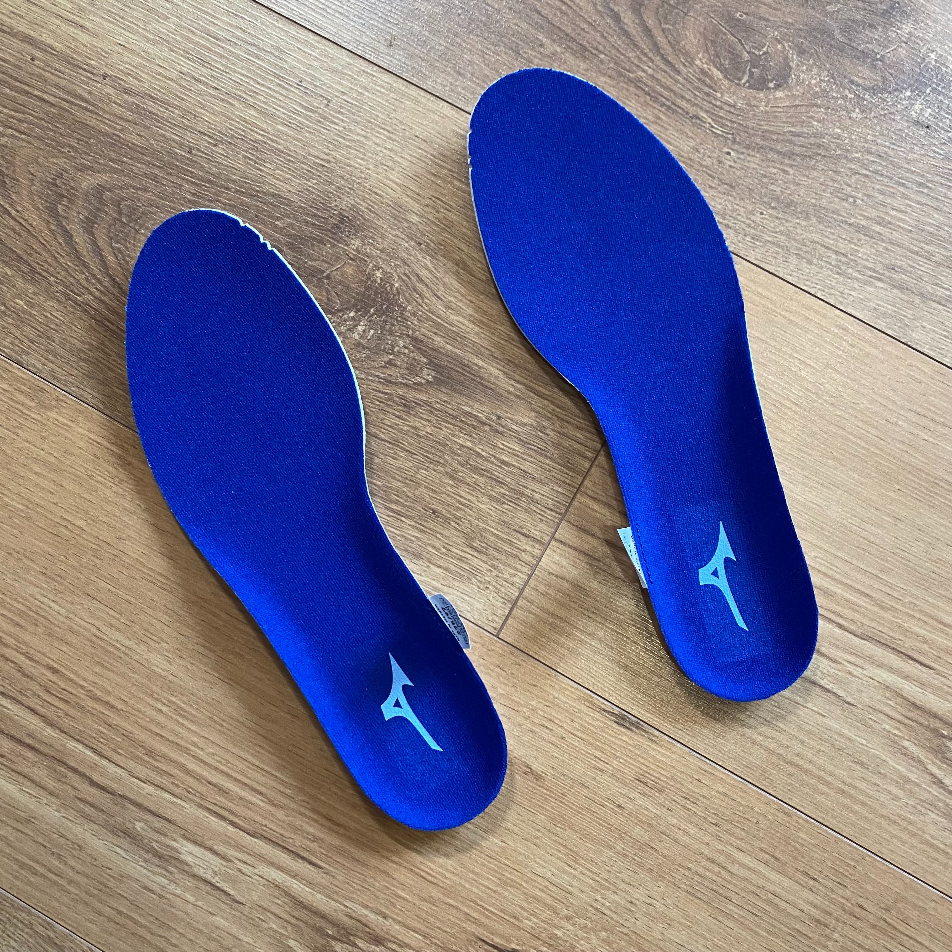 可能是我买的最后一双薄底跑鞋，Mizunowaveduel2