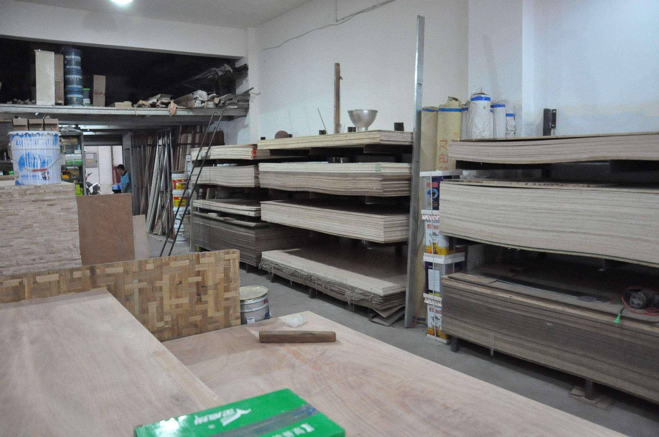 广东夫妇拒绝过度装修,年轻夫妻反对巨资买破房