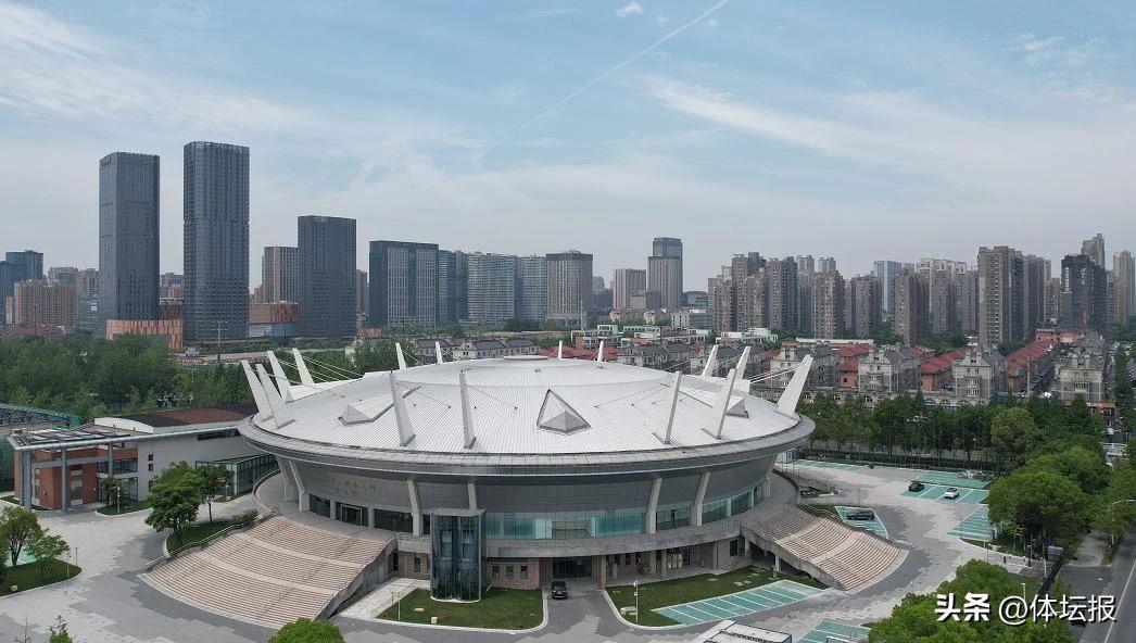 击剑花式表演,韵味杭州滑板公开赛陈宇轩