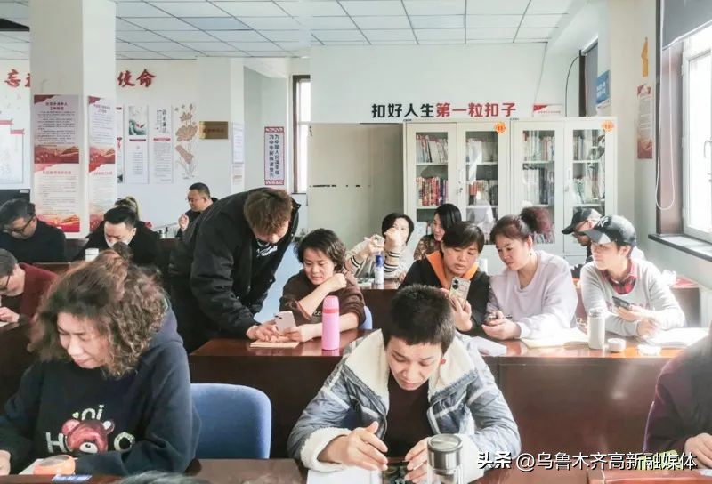 【稳就业促创业】在家也能上班挣钱啦！街道组织开展技能培训班帮助居民实现居家就业