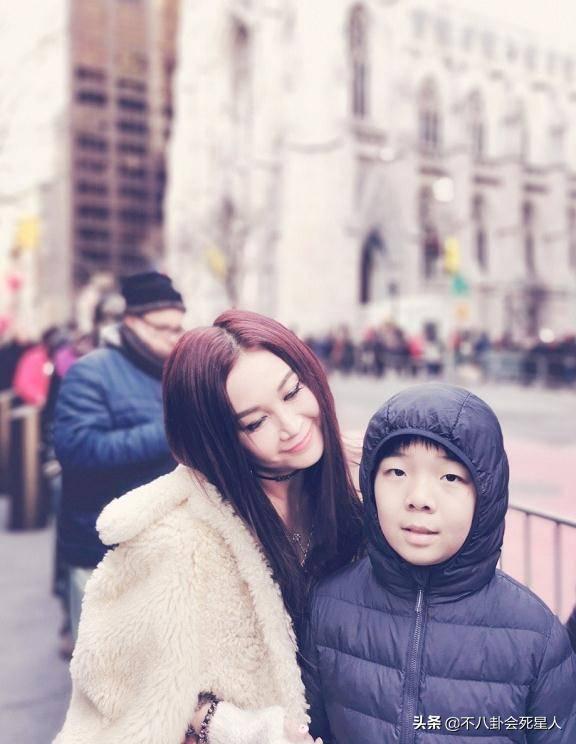 6位港圈富三代,李嘉欣儿子或继承4百亿,谢霆锋给俩儿子留9亿