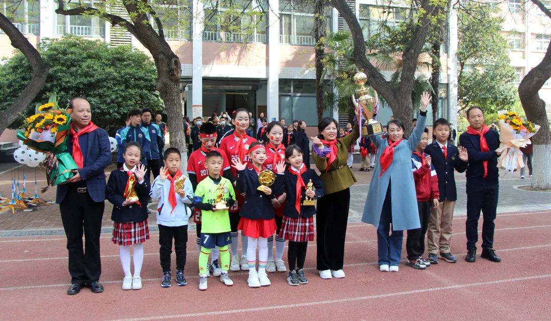 最热辣的校园足球联赛来了：大学南路小学2023年校园足球联赛激情开幕！