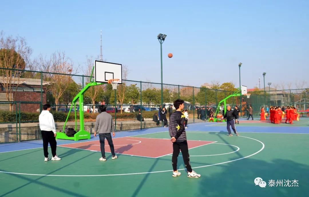 泰州新高桥体育公园成为市民健身好去处