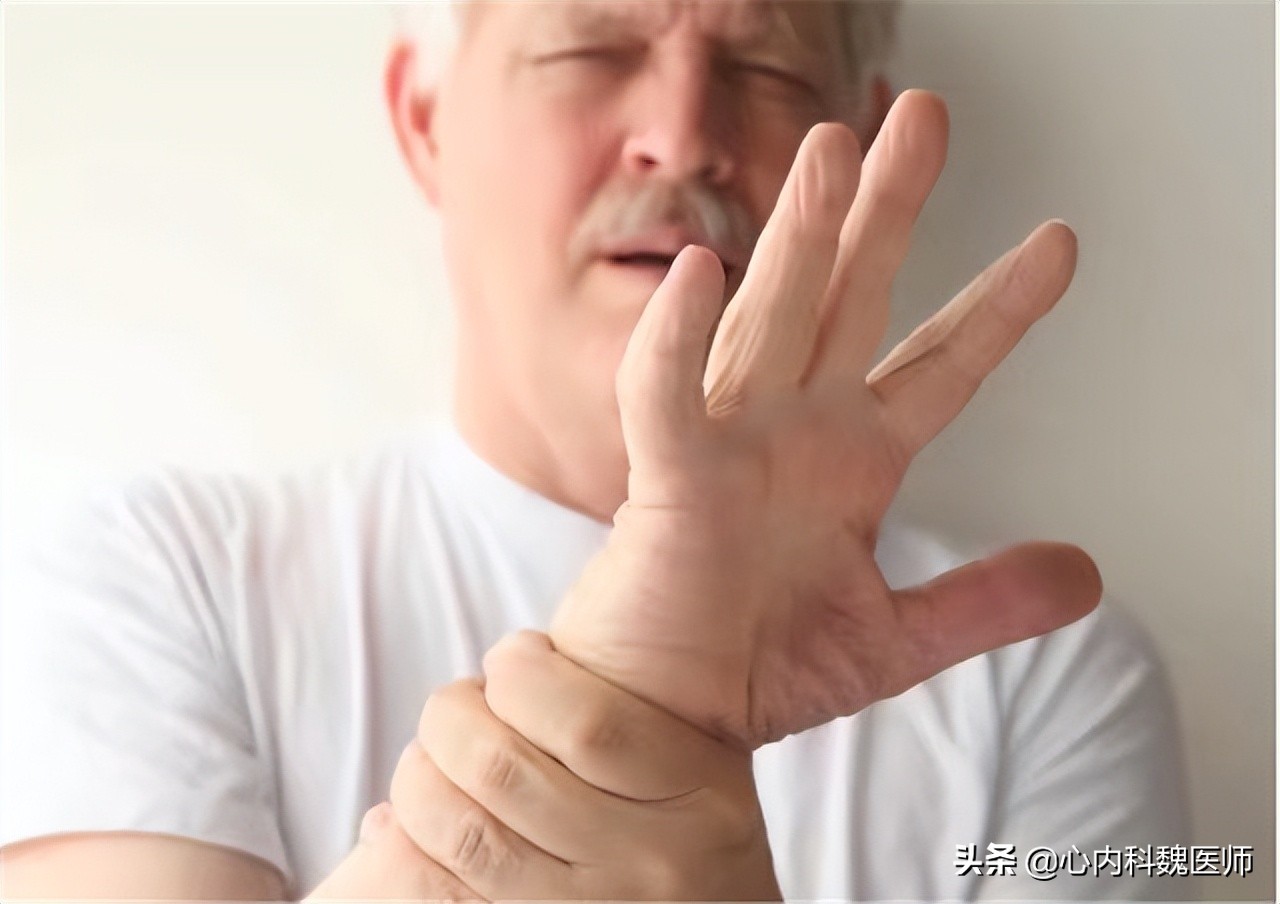 颈动脉斑块多大容易得脑梗,发现颈动脉血栓就离脑梗不远了