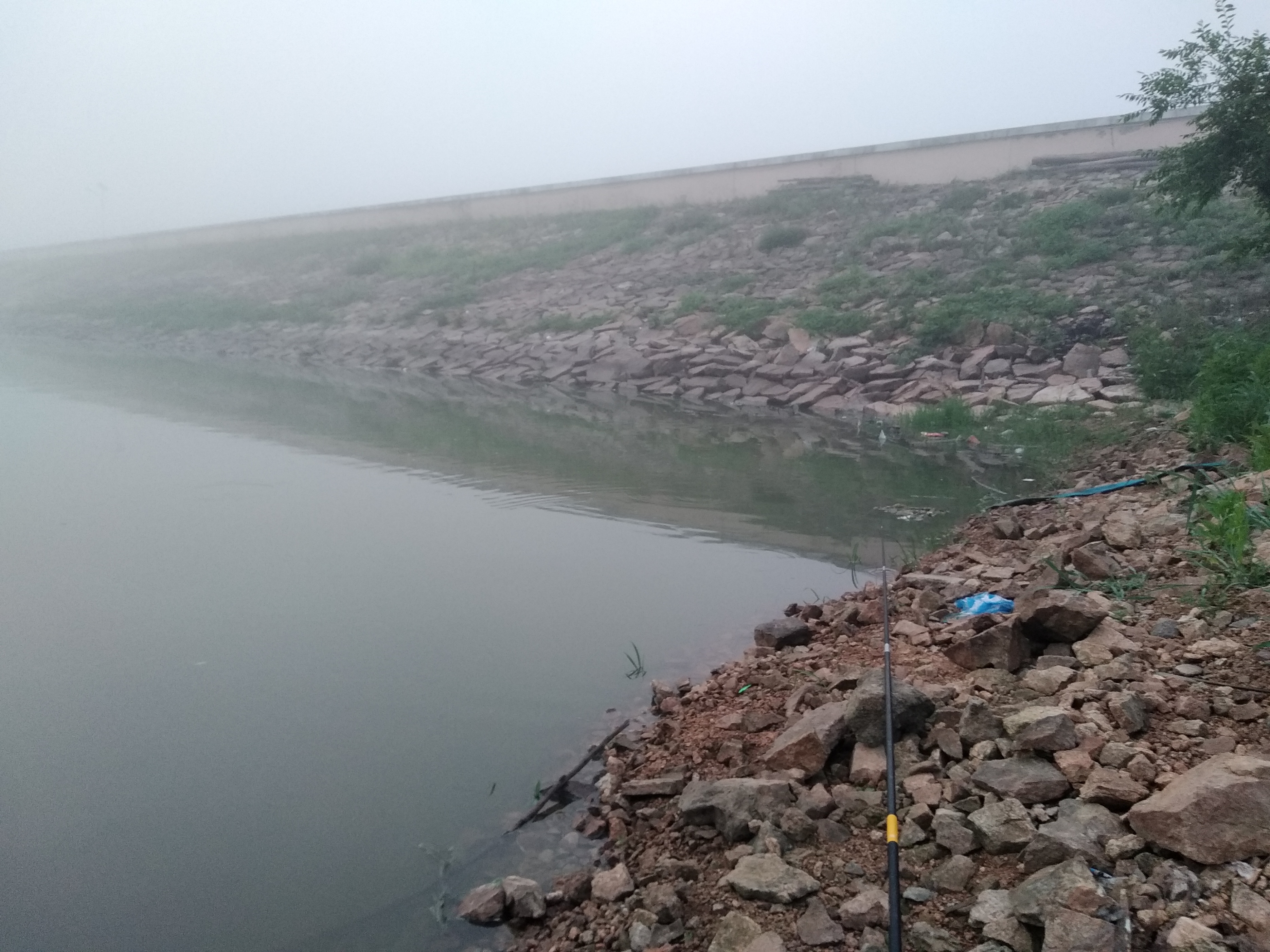 没想到，钓龄20多年的我，还能在选竿子上吃大亏……