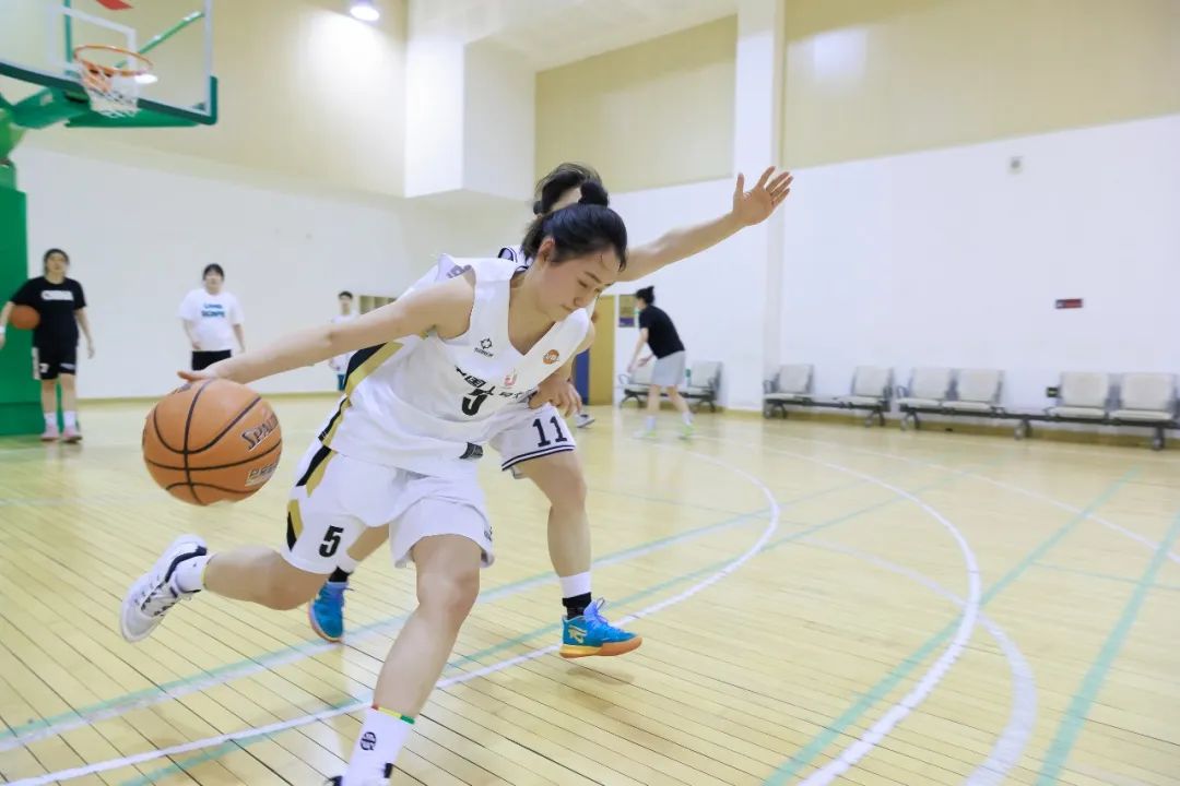 我们找到了人大最美的她！